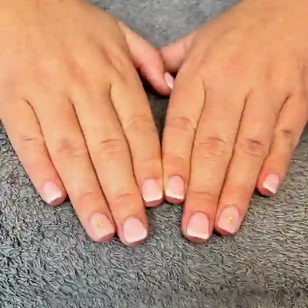 Natural gel nails